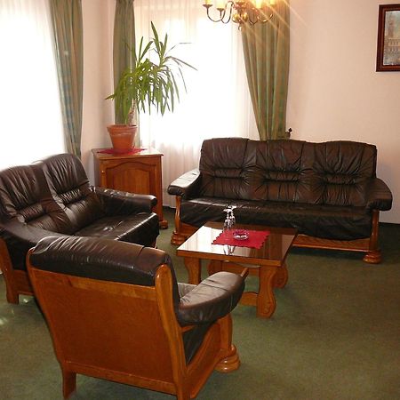 Hotel Zamecek Pod Hradem Stary Jicin 111 Ngoại thất bức ảnh