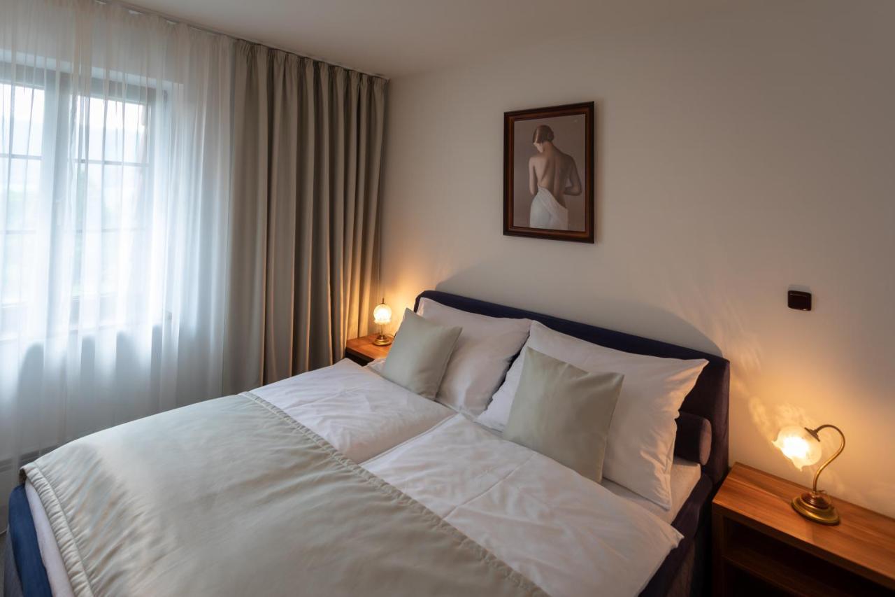 Hotel Zamecek Pod Hradem Stary Jicin 111 Ngoại thất bức ảnh